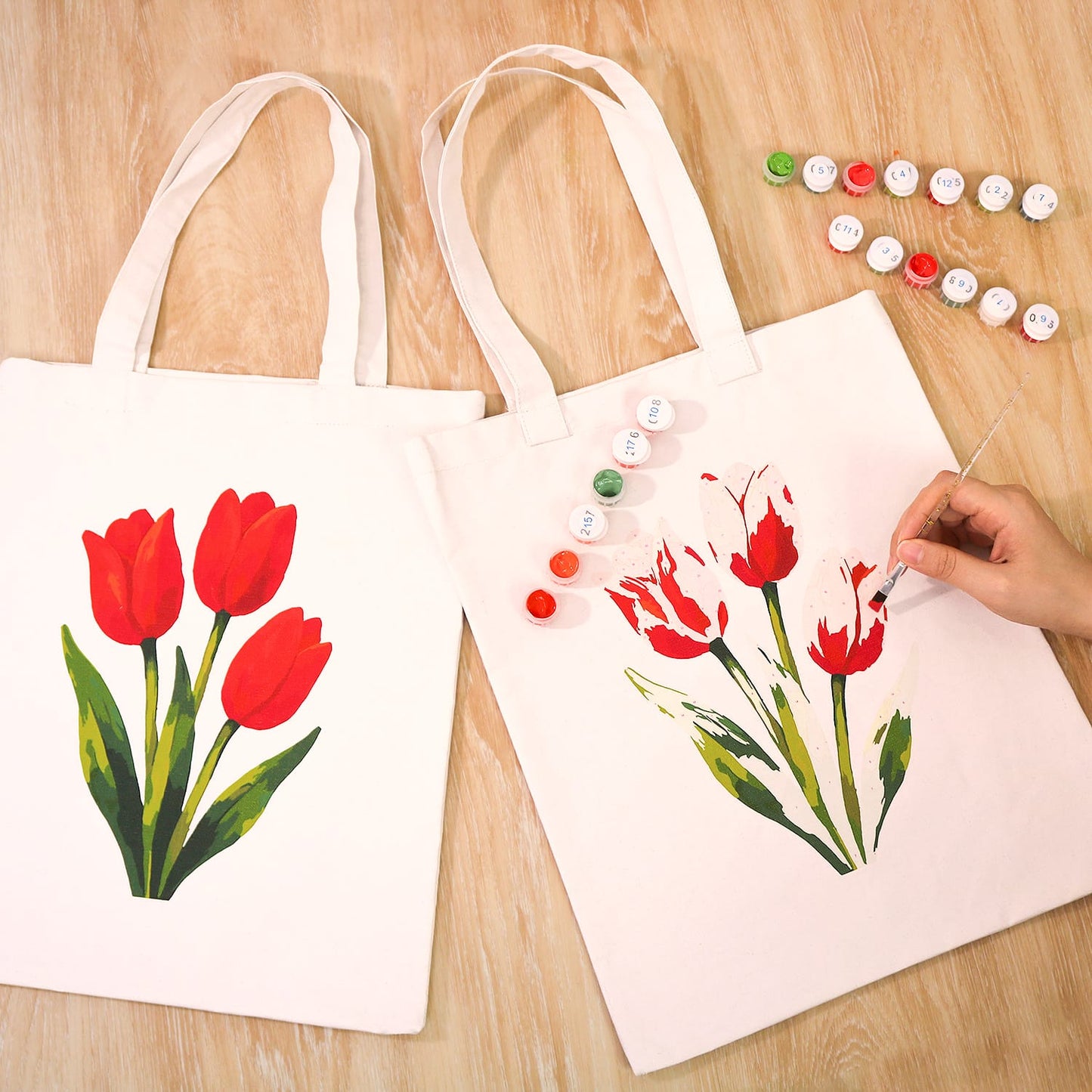 Paint by Numbers – DIY Totebag | Tulip Bloom