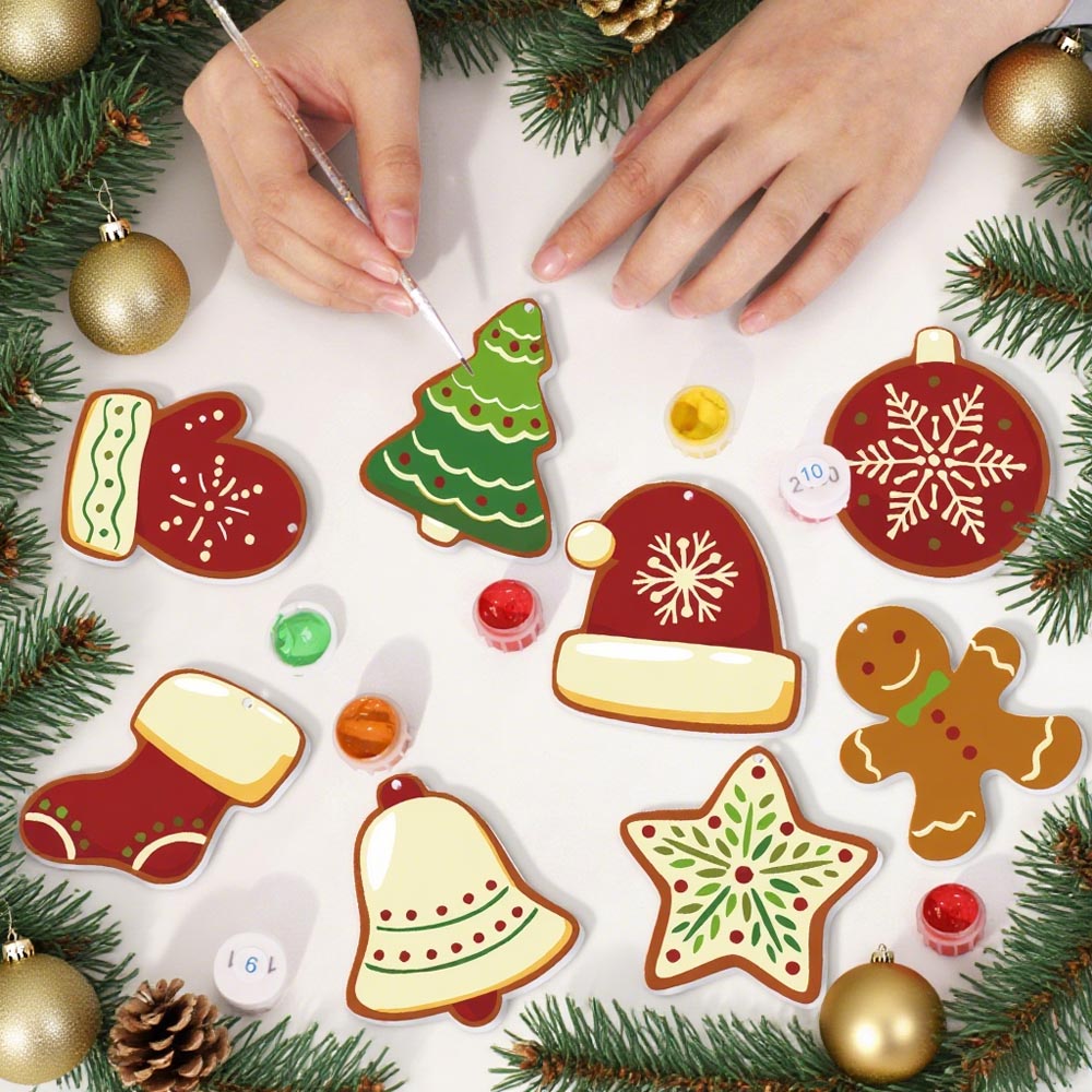 Paint by Numbers – 8 Christmas Ornaments – Classic Red & Green Cookie Set